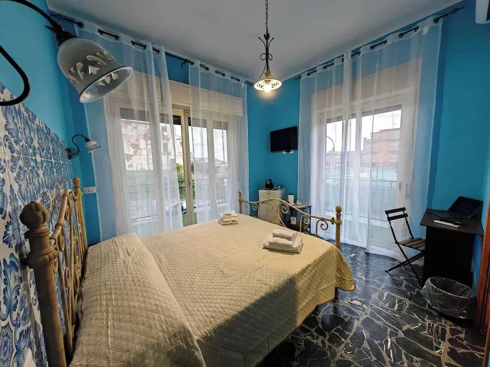 B&B Amàre