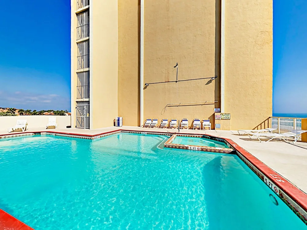 Gulf Unit 805 - 2 Br Condo