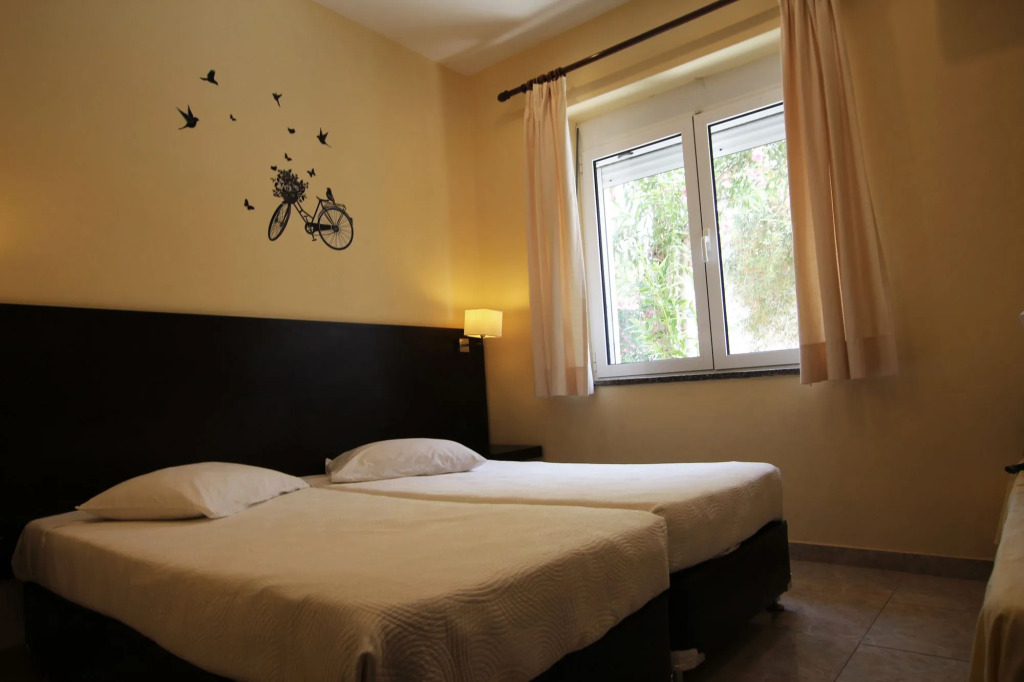 Sonia Hotel & Suites - Adults Only