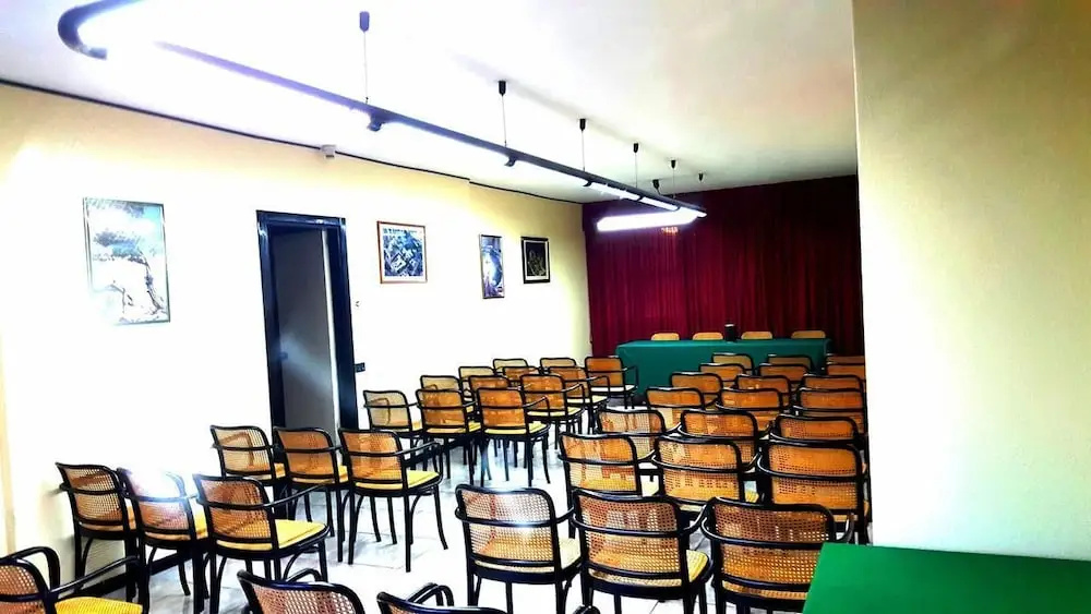 Hinterland Hotel