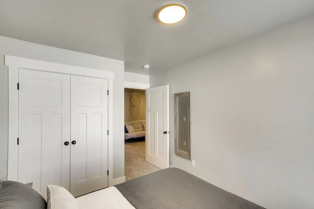 Garden City Townhome, Close to Parks + Downtown!