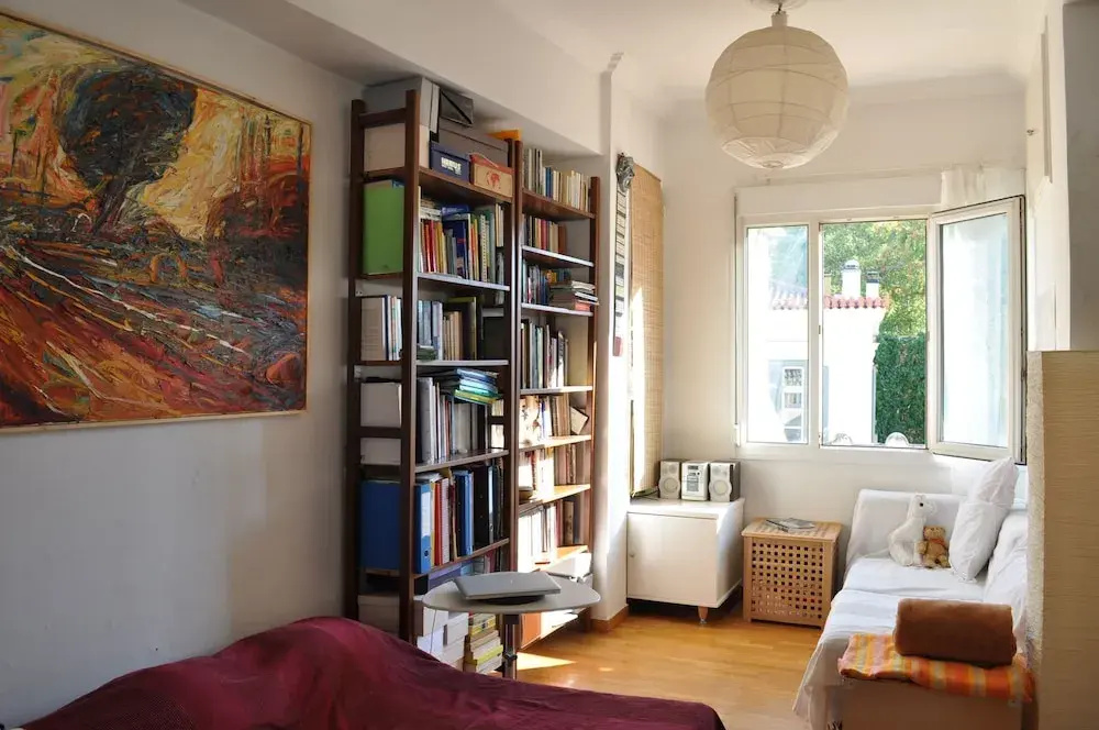 Acropolis View Super Located Studio