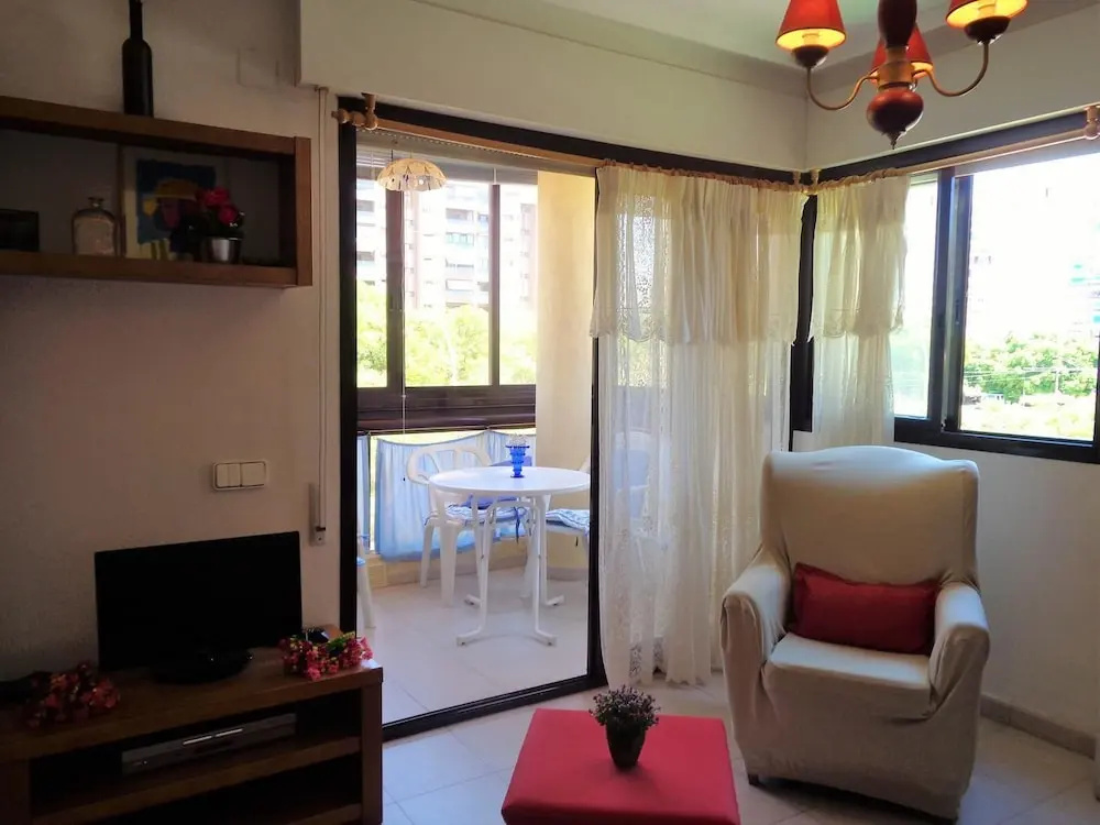 Friendly Flat