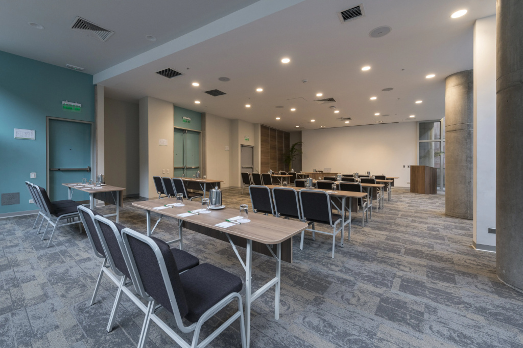 Holiday Inn Lima Airport by IHG