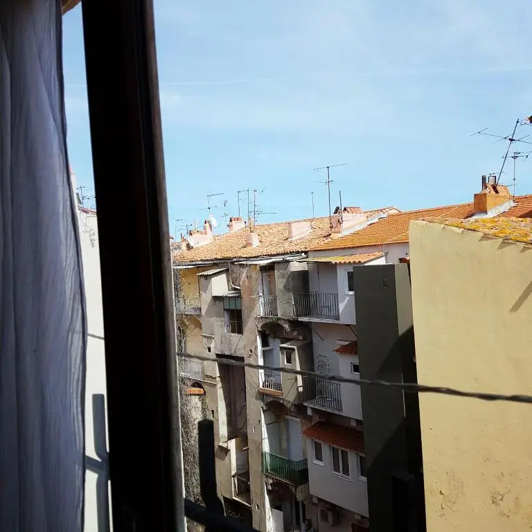 **** VERY CENTRAL Ajaccio 36 rue Fesch, cosy flat in city center pedestrian street, up to 4 people ****