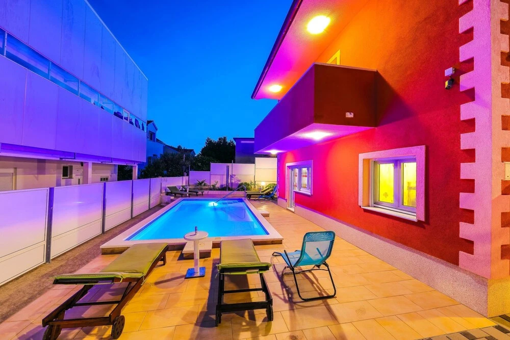 Apartments Damjan