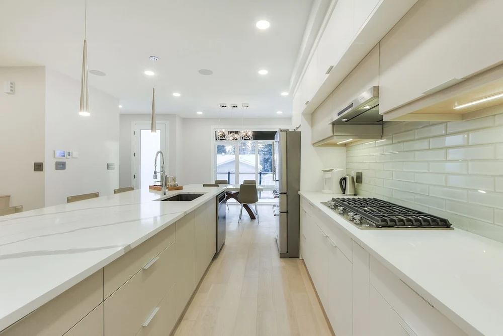 New Luxury Townhome 23