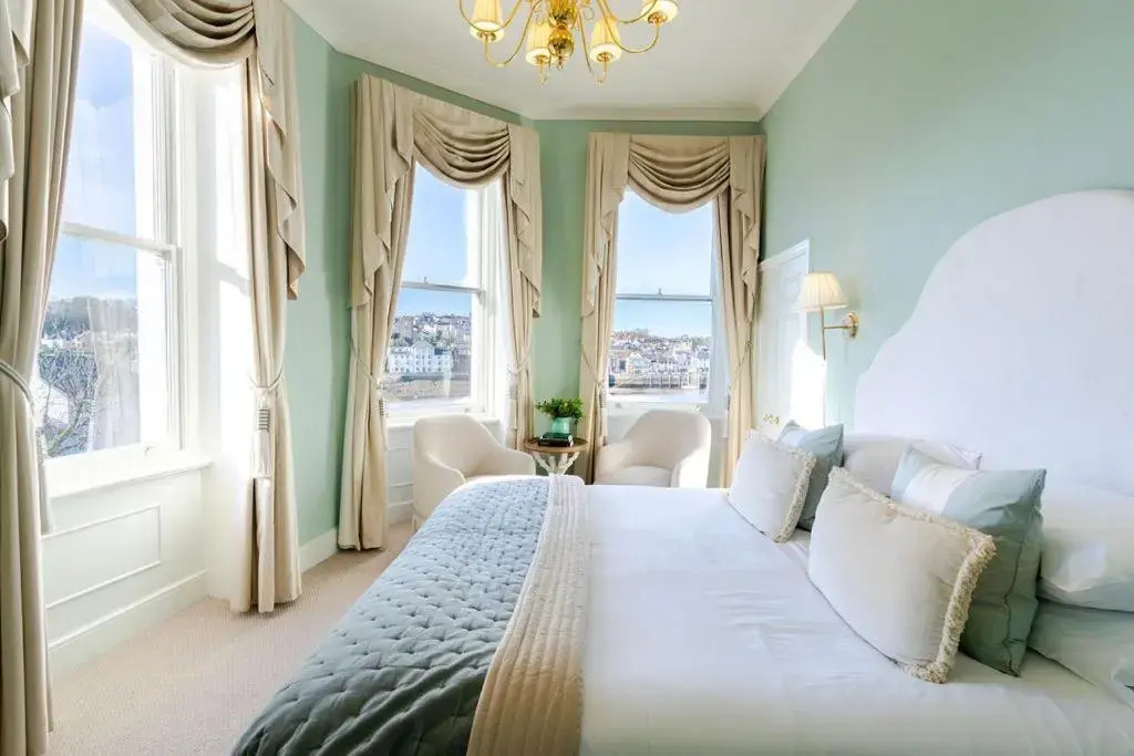 The Royal Hotel