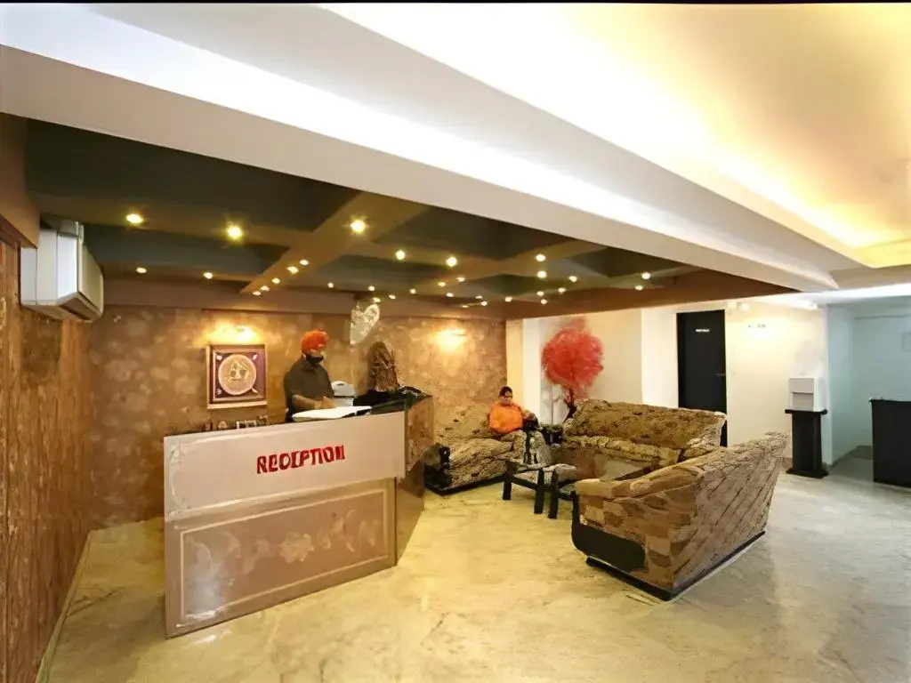 Hotel Jeniffer Inn