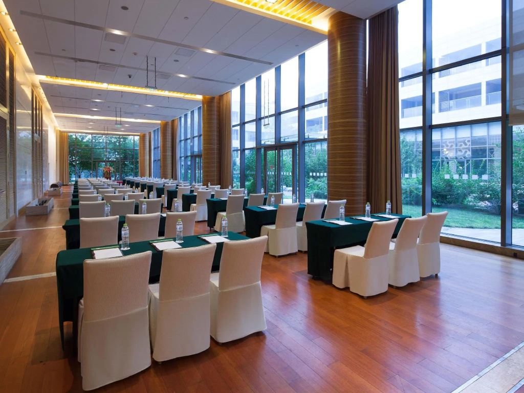 Holiday Inn Beijing Shijingshan Parkview by IHG