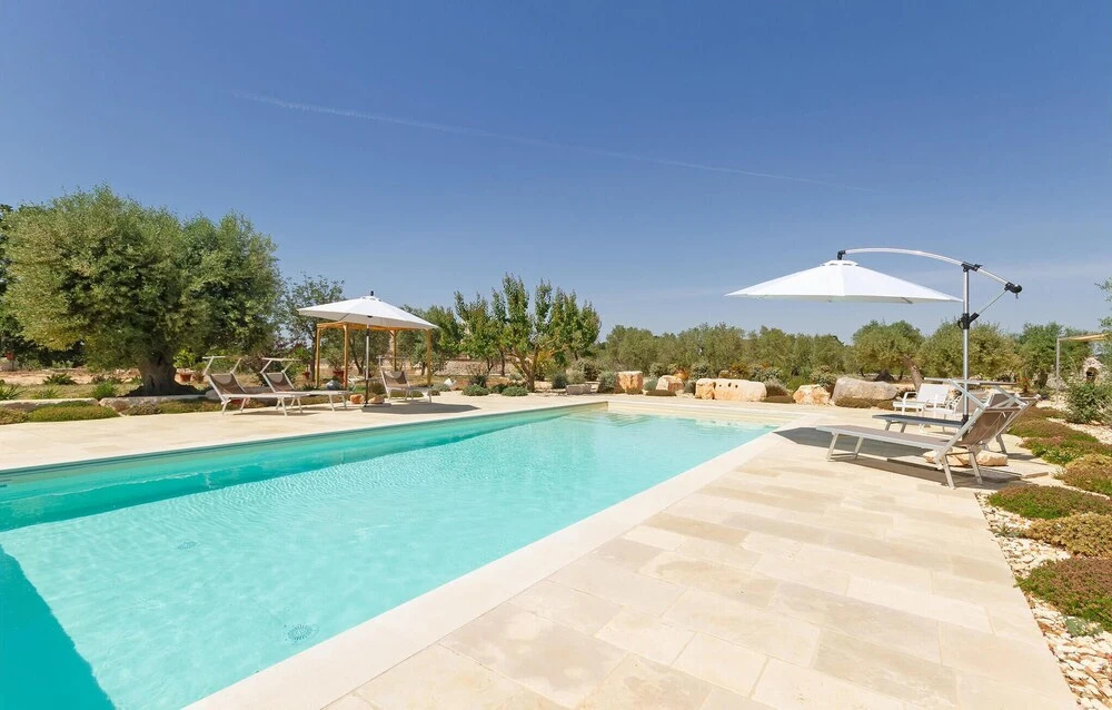 Stunning Home In Cisternino With Wifi