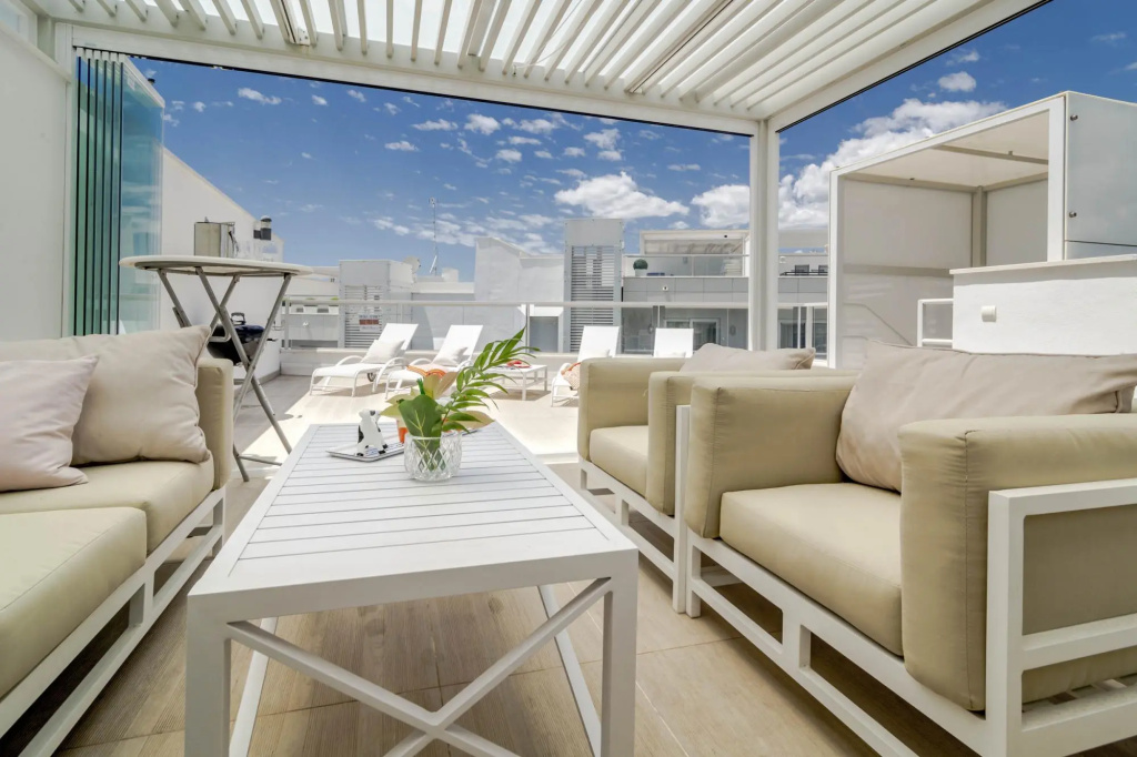 Lab5 Modern 3 Bedroom Penthouse In San Pedro