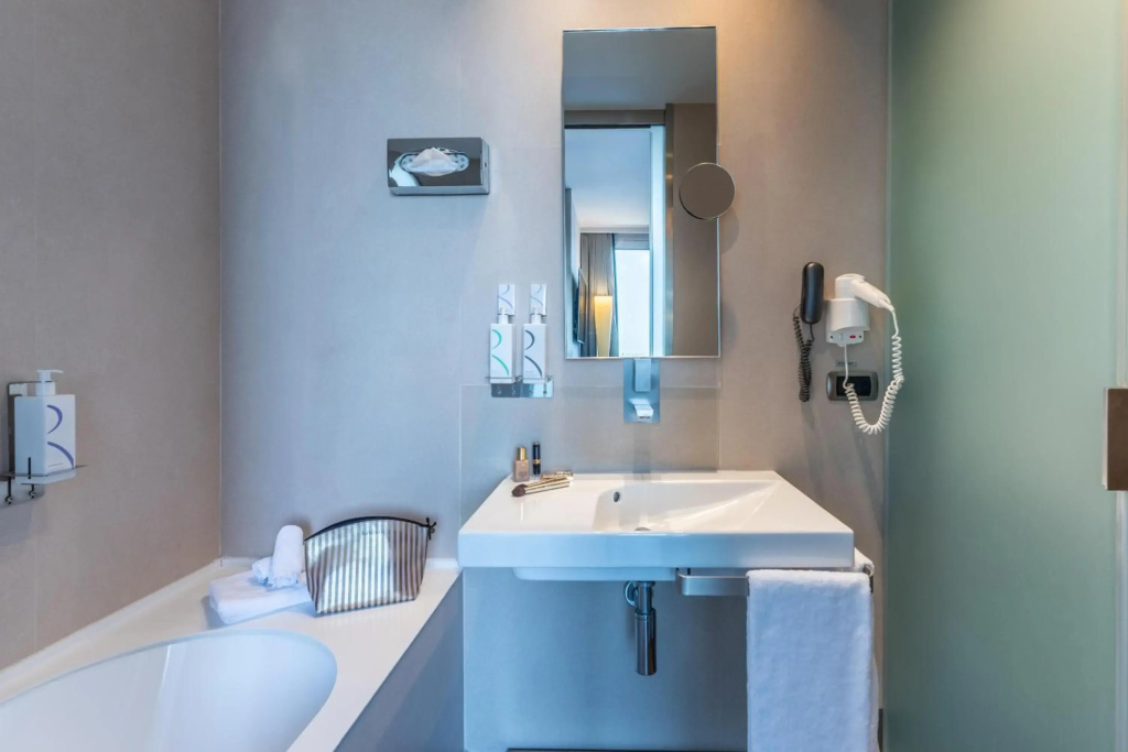 Mercure Roma Centro Saint John
