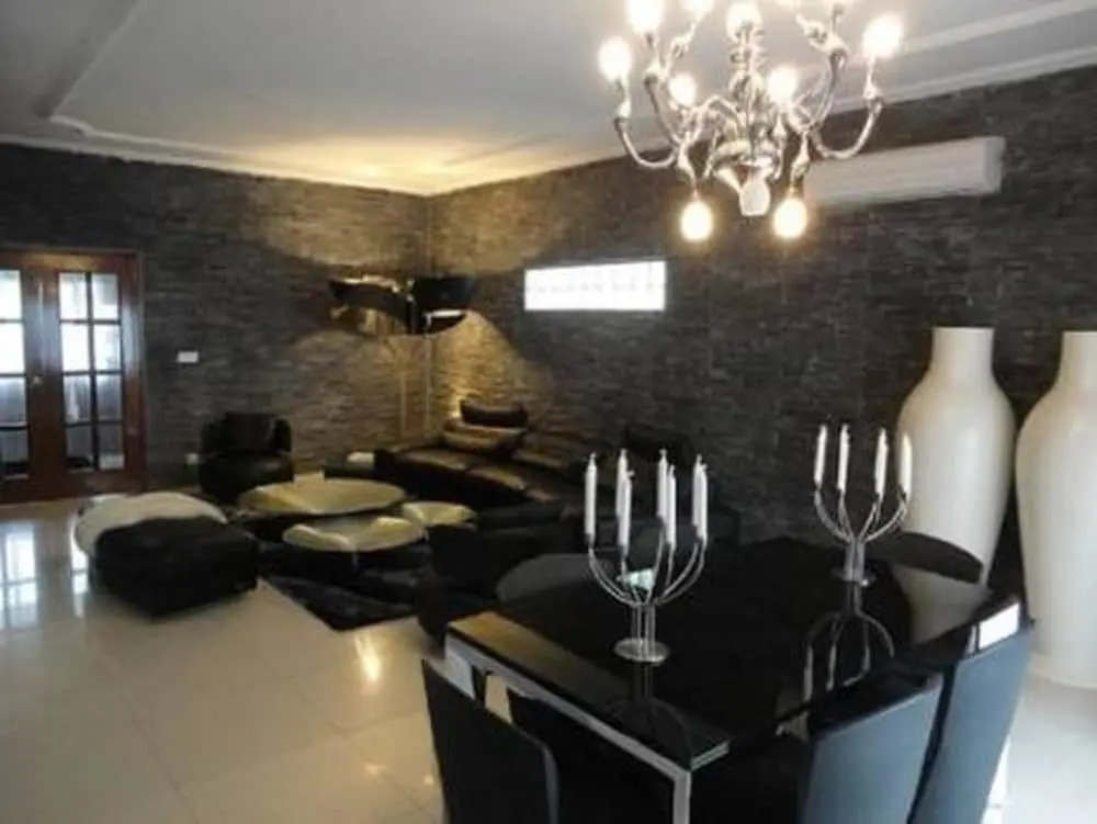 Villa French Luxe