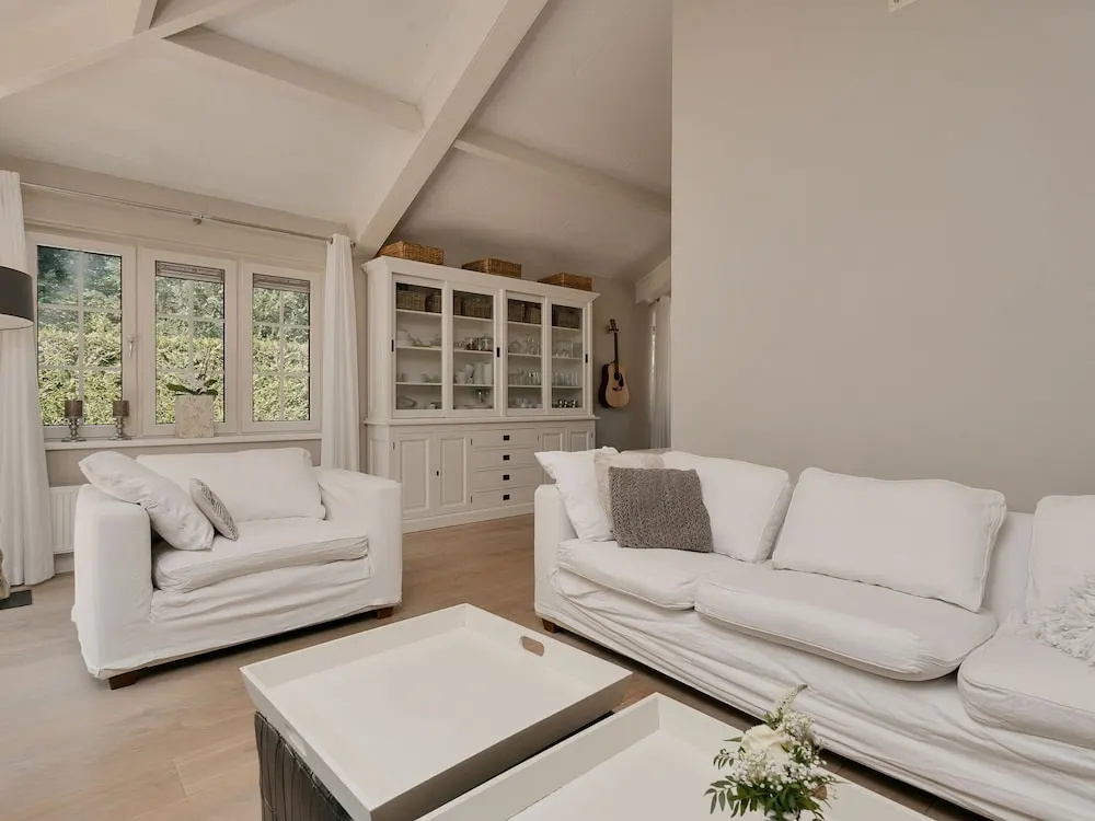 Modern Holiday Home in Putten with Hot Tub