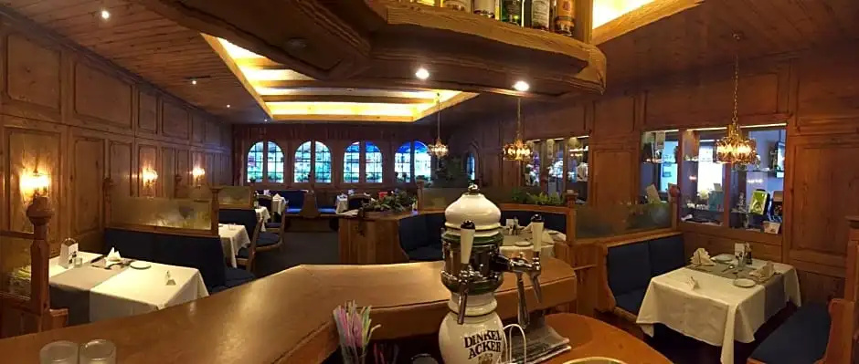Hotel City