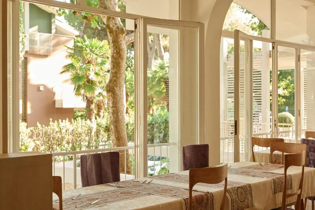Hotel Saraceno Resort with Private Beach