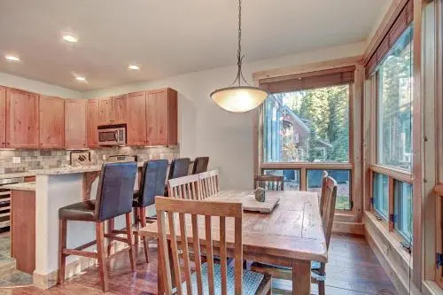 Settlers Creek Townhomes