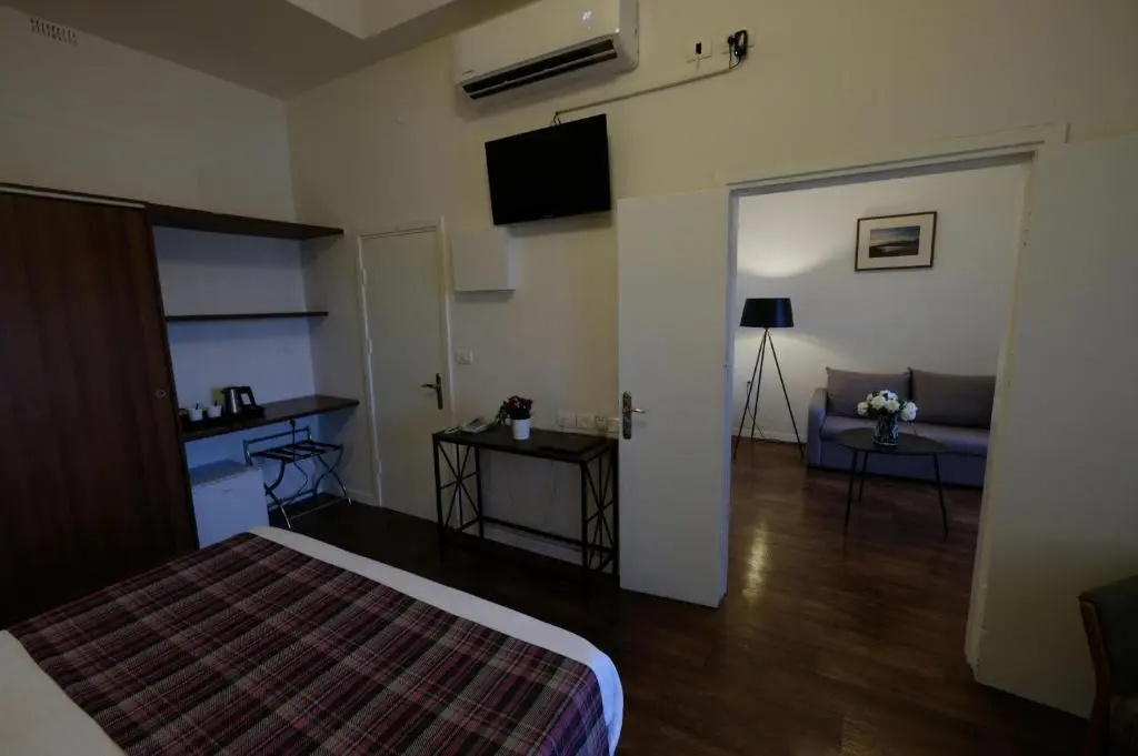 Scots House Hotel