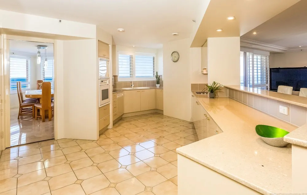 Belle Maison Apartments - Official
