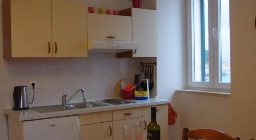Apartment Luka