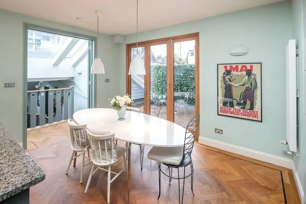 Stunning and Spacious 4 Bedroom 2 Bath in Fulham