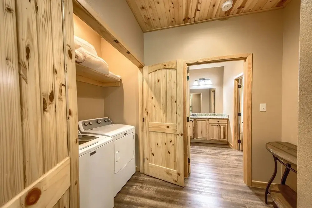Old Mills Resort OM A10 2 Bedroom Condo by Redawning