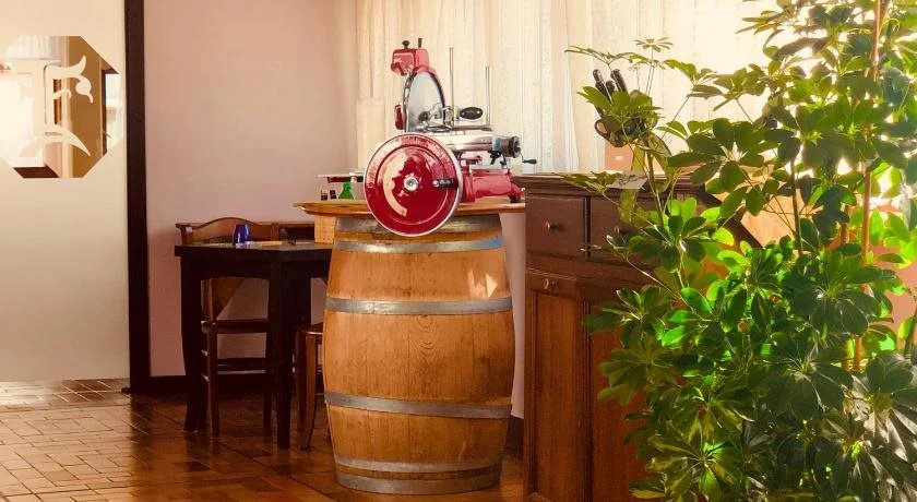 Al Fogolâr Rooms & Osteria with Saunaland