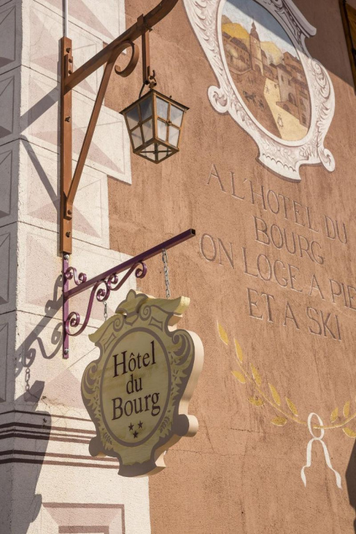 Hôtel du Bourg