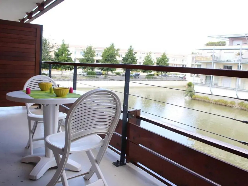 Appartement La Rochelle, 1 pièce, 2 personnes - FR-1-246-31
