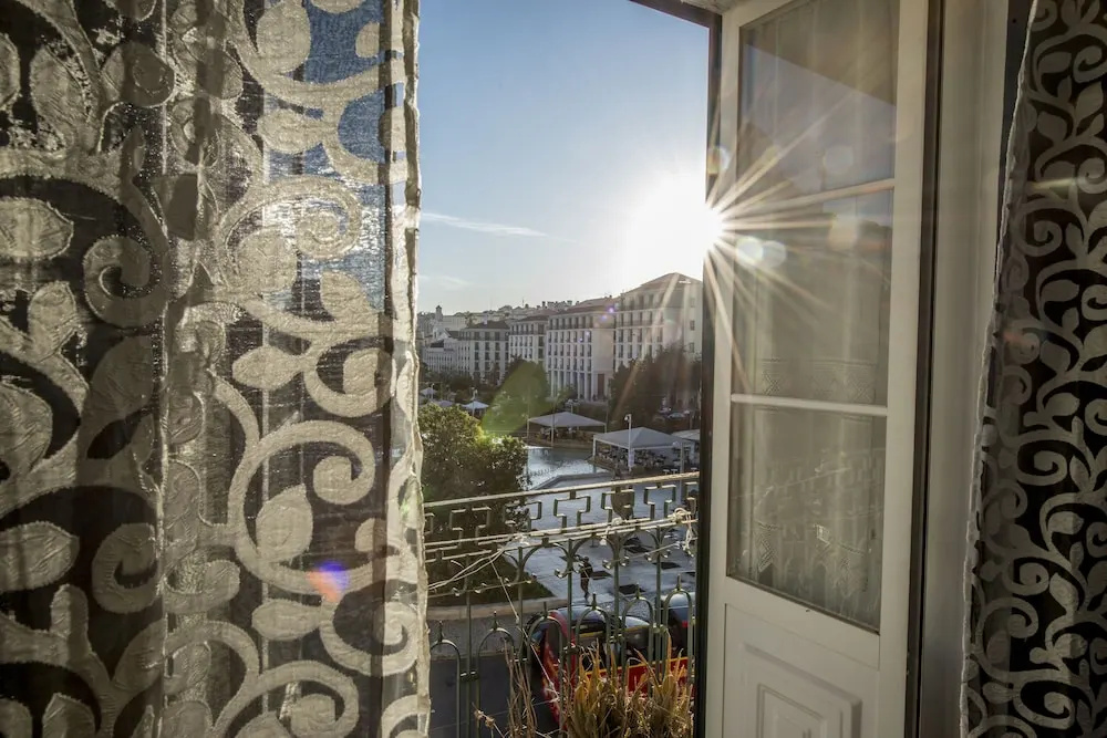 Downtown Lisbon Suites by Hosty