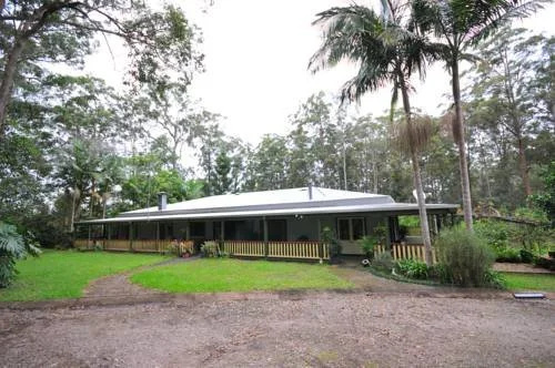 Tom and Sues Place