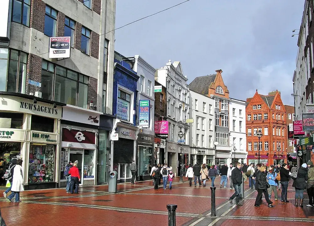 Rooftop 3Br Ph-Indoor Sauna In Dublin