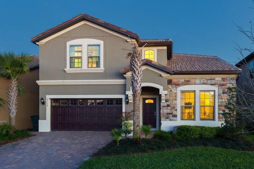 TC2119 Windsor at Westside - 8 Br Home