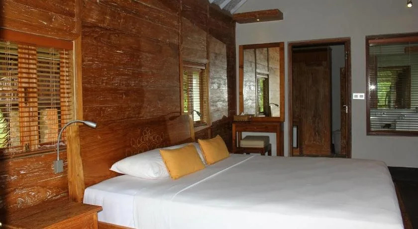 Melanting Cottages