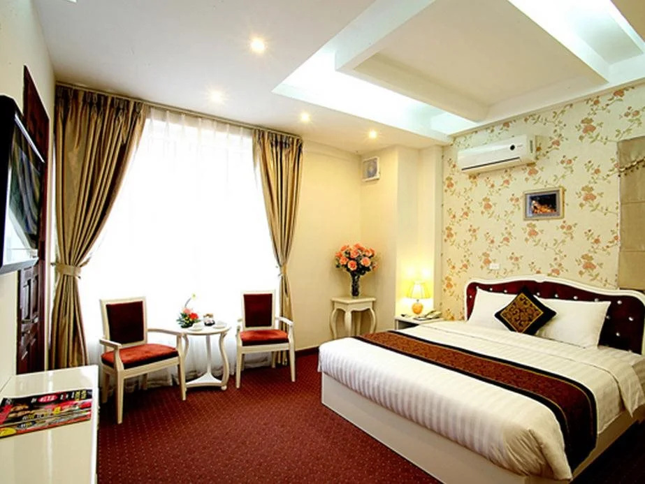 Lavish Centre Hotel