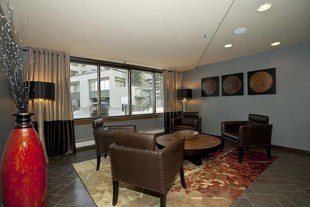 Kennedy Suite Studio