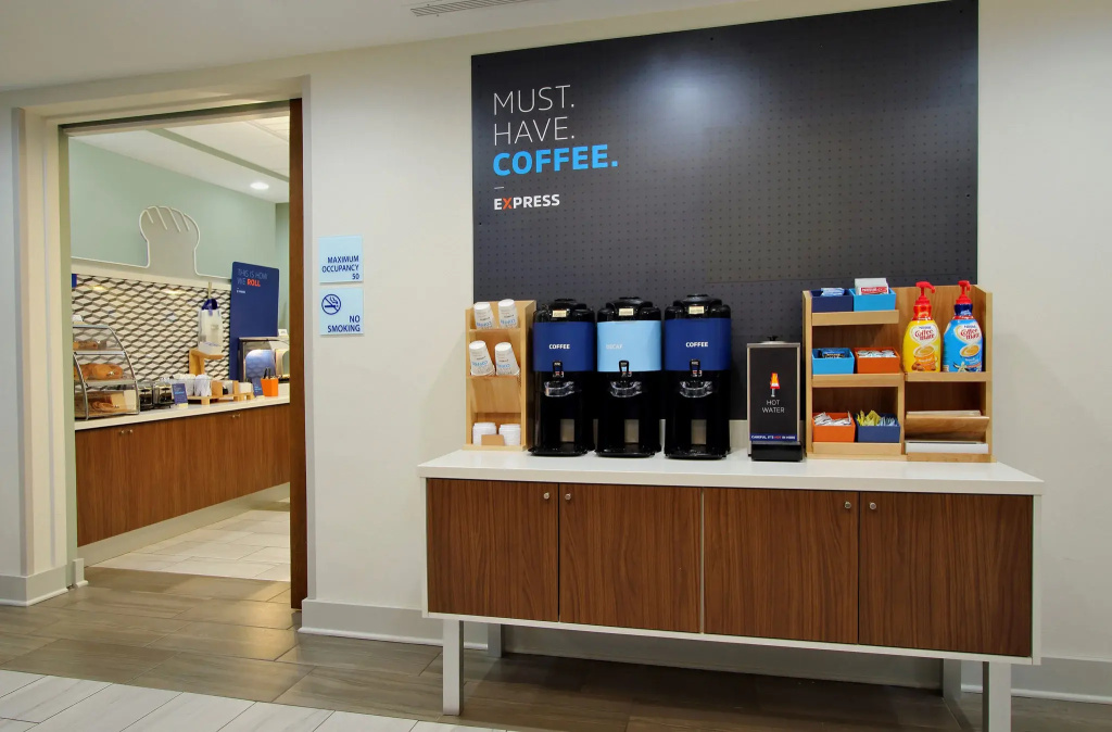 Holiday Inn Express Hotel & Suites New Boston by IHG