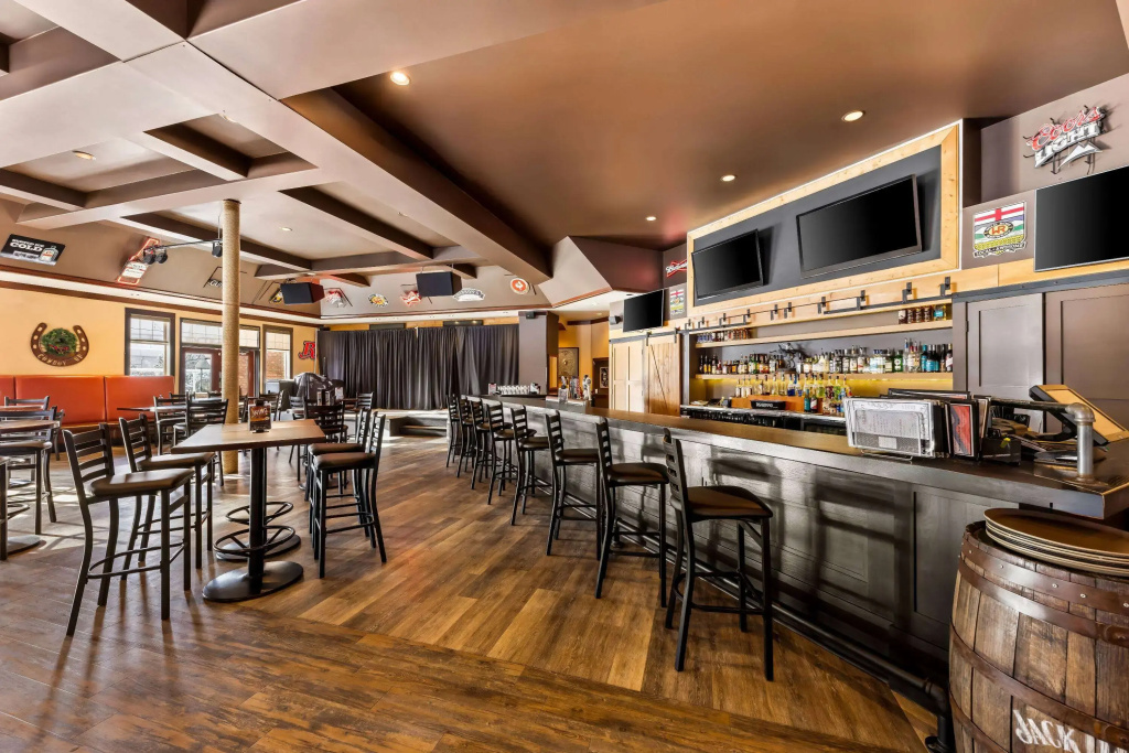 Wingate by Wyndham Calgary South
