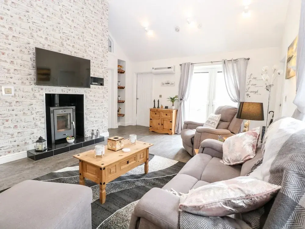 Kingfisher Lodge