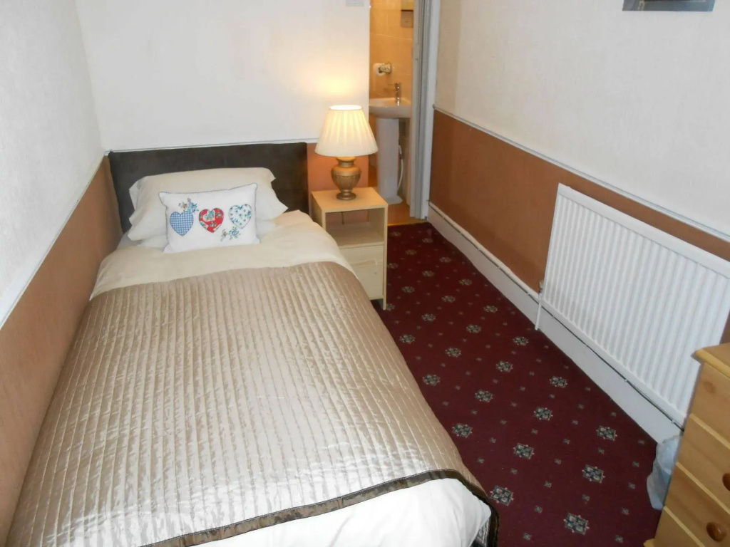 Shirley Heights Hotel