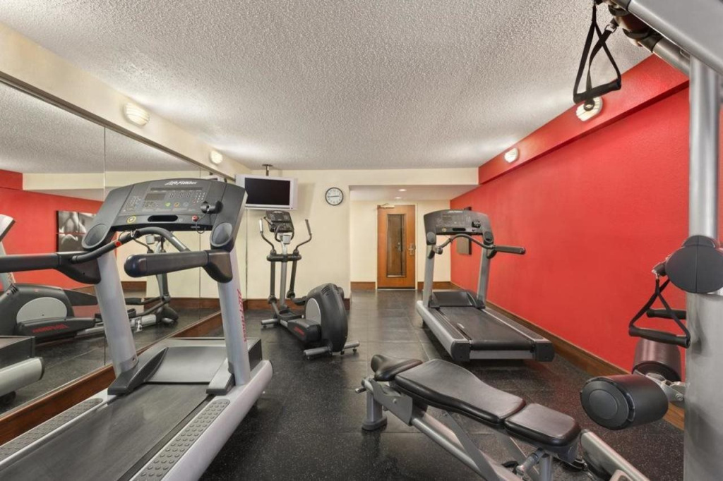Country Inn & Suites by Radisson, Atlanta Galleria-Ballpark, GA
