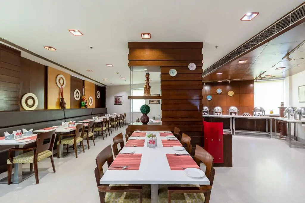 Sunday Hotel Zirakpur by checkIn,Chandigarh
