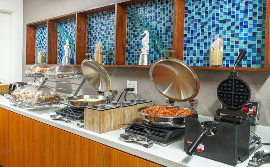 Country Inn & Suites by Radisson, Savannah Southside