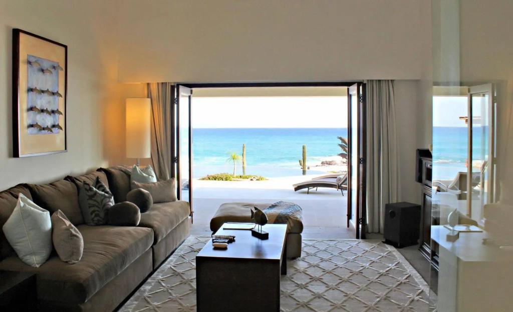 Villa Delfines by Cabo Villas