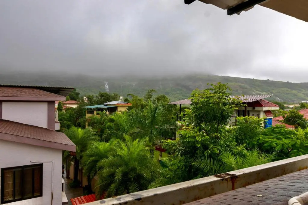 SaffronStays Evelyn Greens, Lonavala - pet-friendly pool villa in a quiet neighbourhood