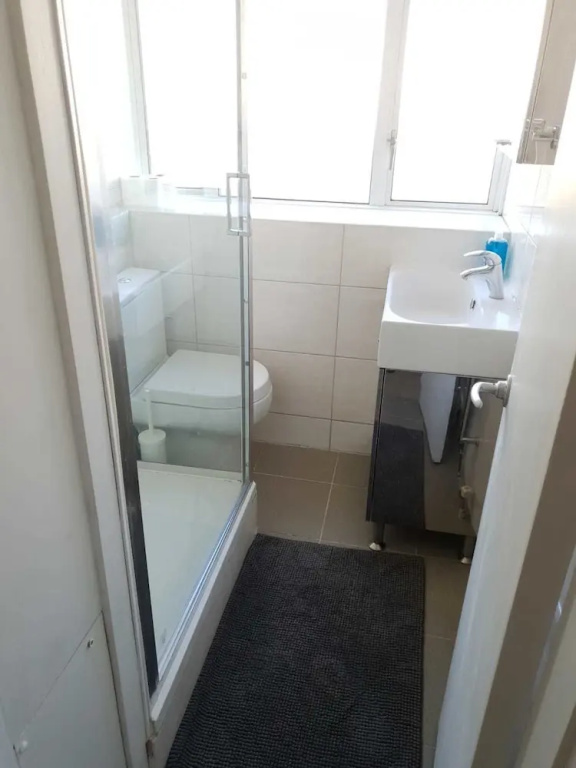 Bright and Spacious 3 bed Flat Westminster