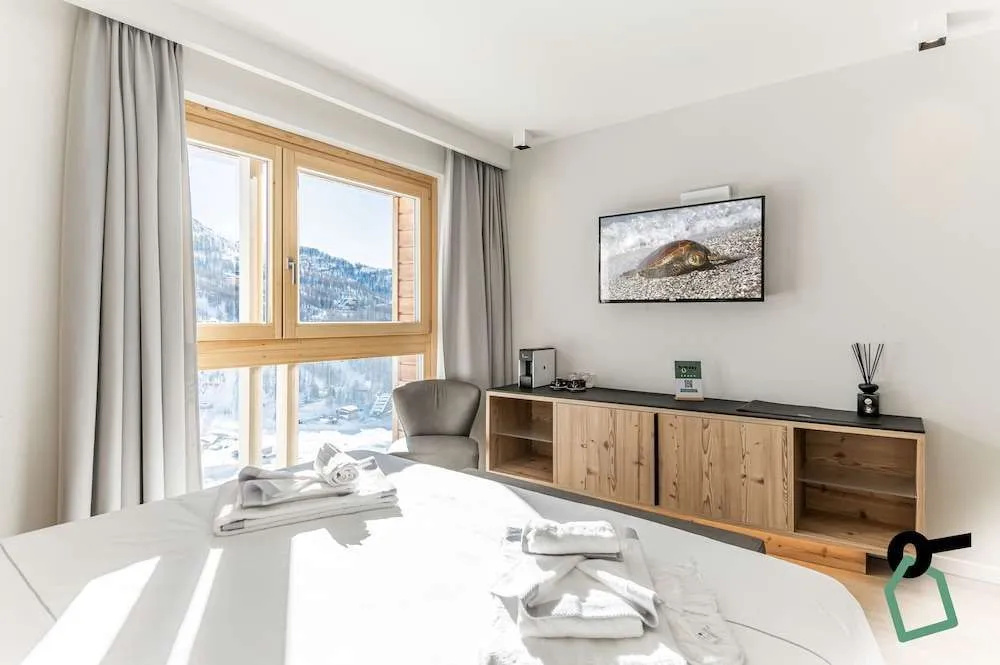 HOTIDAY Room Collection - Cervinia
