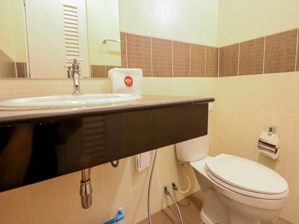 NIDA Rooms Sahamit 211 King Monument