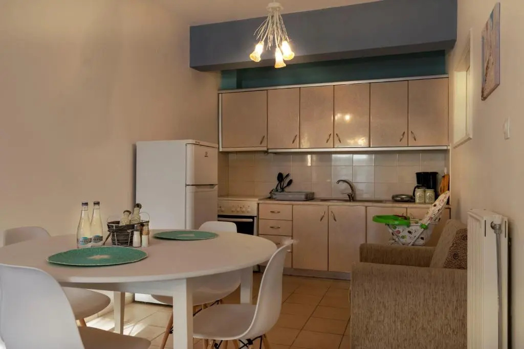 Family Inn Apartments&suites